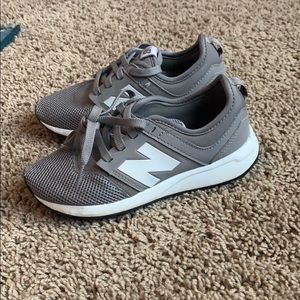 Boys New Balance 247
